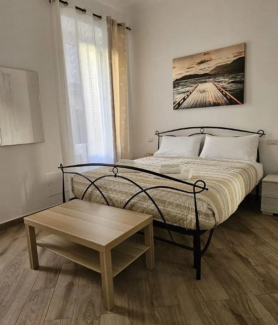 La Casa Di Tilde Roma Angelino Apartment 0*, Rome